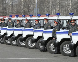 Вручение УАЗиков милиционерам