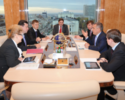 встреча Минниханова с зампредседателя правления Сбербанка России
