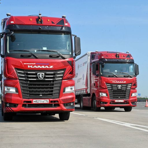 КамАЗ планирует запустить полностью беспилотные грузовики к 2028 году