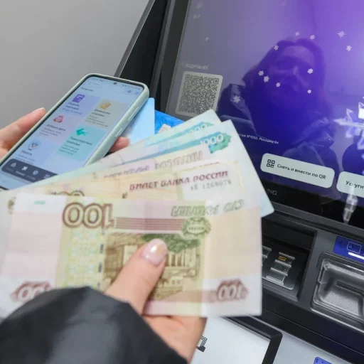 Доля рефинансирования в кредитах наличными в России продолжает расти