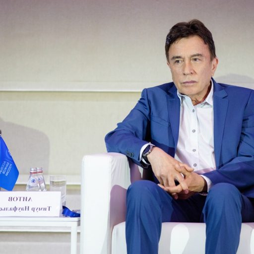 Тимур Аитов: &laquo;5G или 4G&nbsp;&mdash; лишь&nbsp;бы ловил мобильный интернет&raquo;